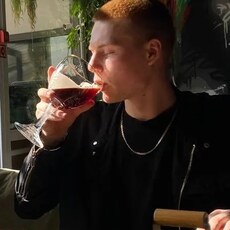 Лев, 22, Димитровград