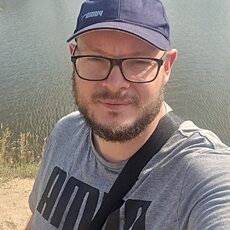 Миша, 42, Макеевка