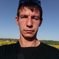 Роман, 40, Белоярский