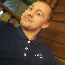 Артём, 37, Сосновоборск