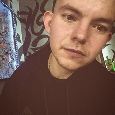 Денис, 24, Купино