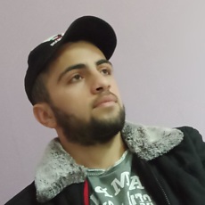 Артур, 25, Стаханов