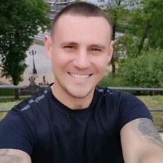 Миша, 37, Николаевка