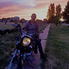 Константин, 32, Черногорск