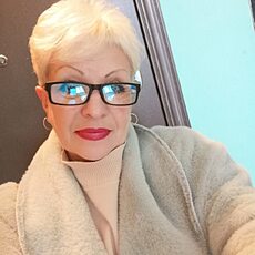 Ника, 59, Свободный