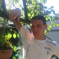 Лев, 43, Партизанск