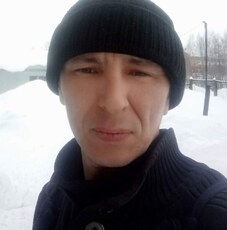 Антон, 48, Бакал