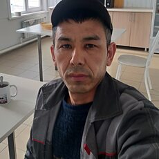 Ваня, 39, Новоаннинский