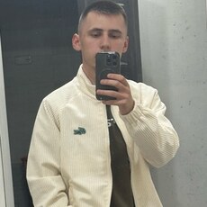 Максим, 26, Тихорецк