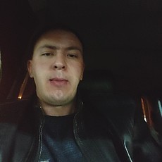 Лёша, 33, Киселёвск
