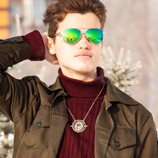 Кир, 22, Суворов