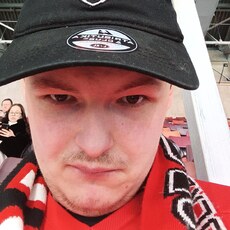 Лёня, 28, Шахты