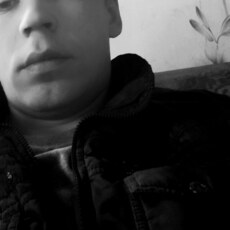 Лаврентий, 30, Фрязино