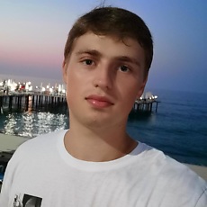 Назар, 25, Николаевка