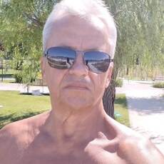 Виталий, 56, Сальск