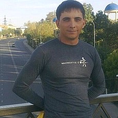 Роман, 42, Урень