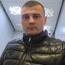 Константин, 32, Ленинск