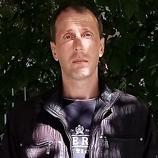 Михаил, 49, Зверево