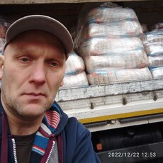 Валера, 45, Слободской