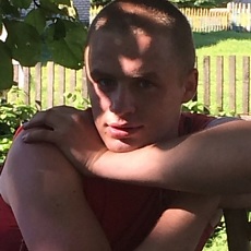 Юра, 29, Лихославль