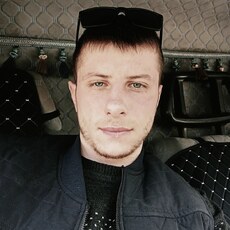 Гавриил, 27, Абаза