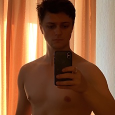 Максим, 27, Бийск