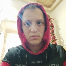 Тарас, 27, Спасск-Дальний