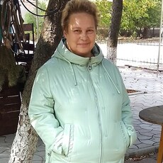 Катя, 48, Среднеколымск