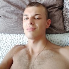 Гена, 25, Урень