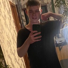 Лаврик, 22, Собинка