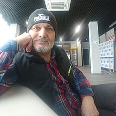Гриша, 58, Гай