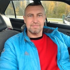Геннадий, 45, Новоуральск