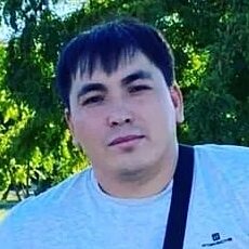 Адам, 33, Камбарка