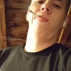 Олег, 25, Мытищи