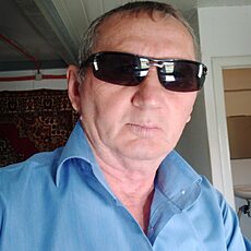Веня, 60, Коммунар