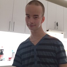 Слава, 22, Куса