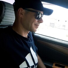 Рома, 36, Козловка
