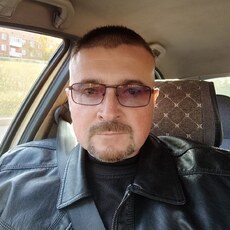 Игорь, 43, Елабуга