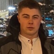 Тим, 26, Городище