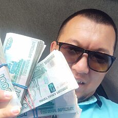 Кирилл, 36, Усолье