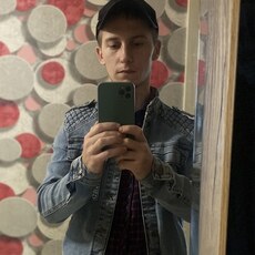 Юлиан, 29, Антрацит