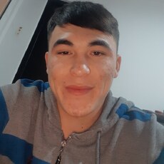 Юлиан, 25, Запорожье