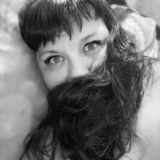 Юлия, 43, Александровск (ЛНР)