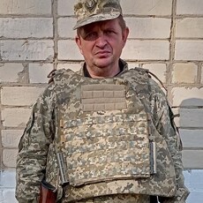 Валера, 54, Муравленко