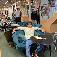 Кузьма, 25, Омутнинск