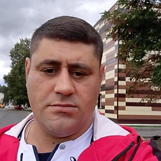 Семён, 41, Углегорск (ДНР)