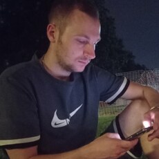 Мироша, 25, Новосиль