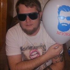 Илья, 32, Никольск (Вологодская область)