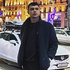Артемий, 22, Химки