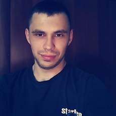 Артур, 29, Николаевка